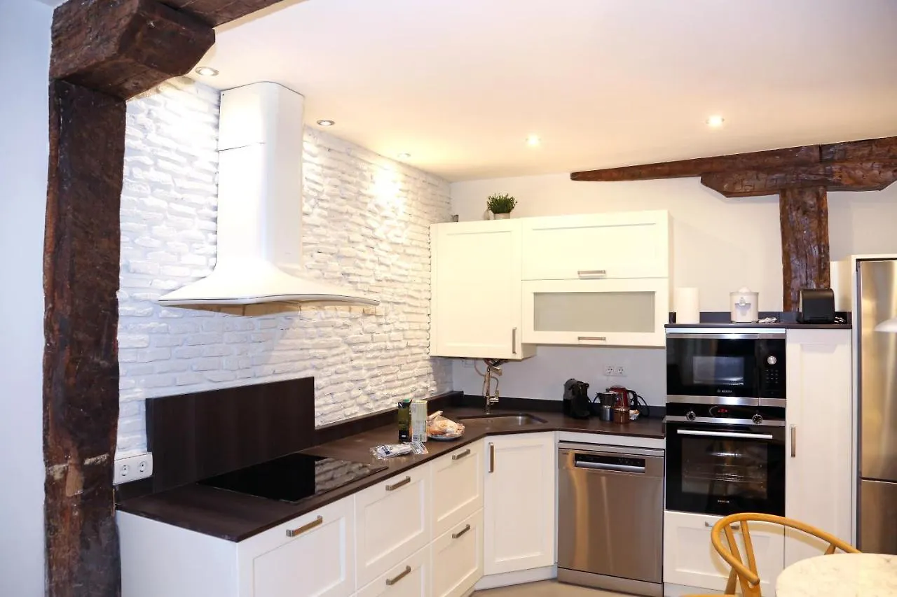 Apartamento Premium En Pleno Casco Viejo De Bilbao Lägenhet
